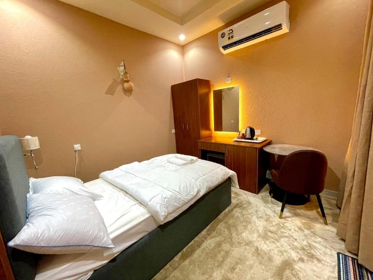 Bahlāʼ Dahreez Motel מראה חיצוני תמונה