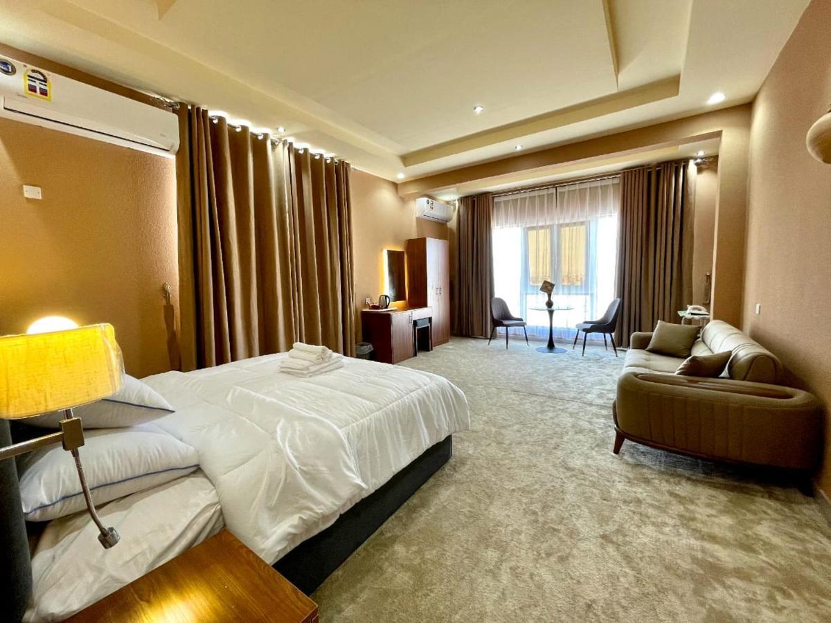 Bahlāʼ Dahreez Motel מראה חיצוני תמונה